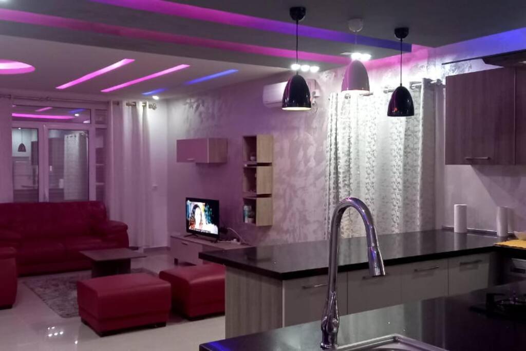 Magnifique Villa Avec Piscine Sur L'Ile De Djerba Pour Vacances Arkou Exterior photo
